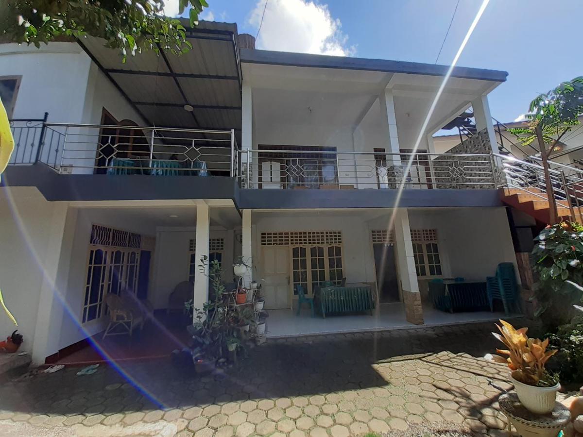 Riana'S Homestay Rantepao Exterior foto